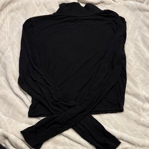 Source Unknown Black Long Sleeve Tee